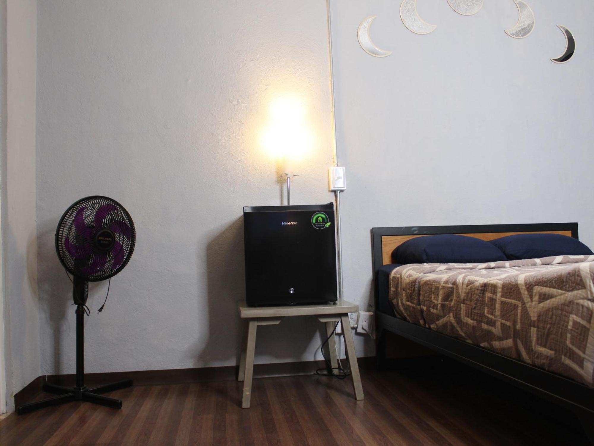 Hostal La Loteria Гвадалахара Экстерьер фото
