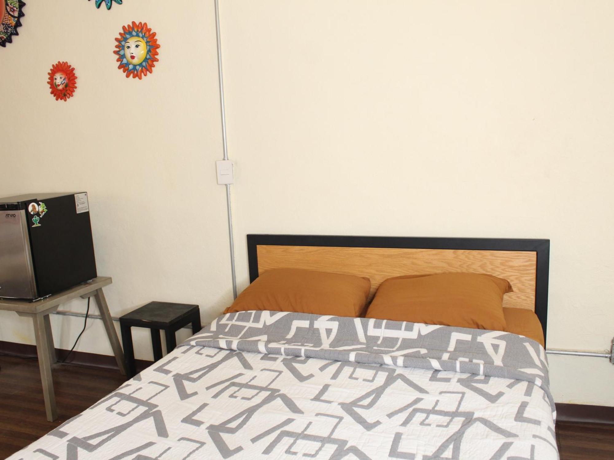Hostal La Loteria Гвадалахара Экстерьер фото